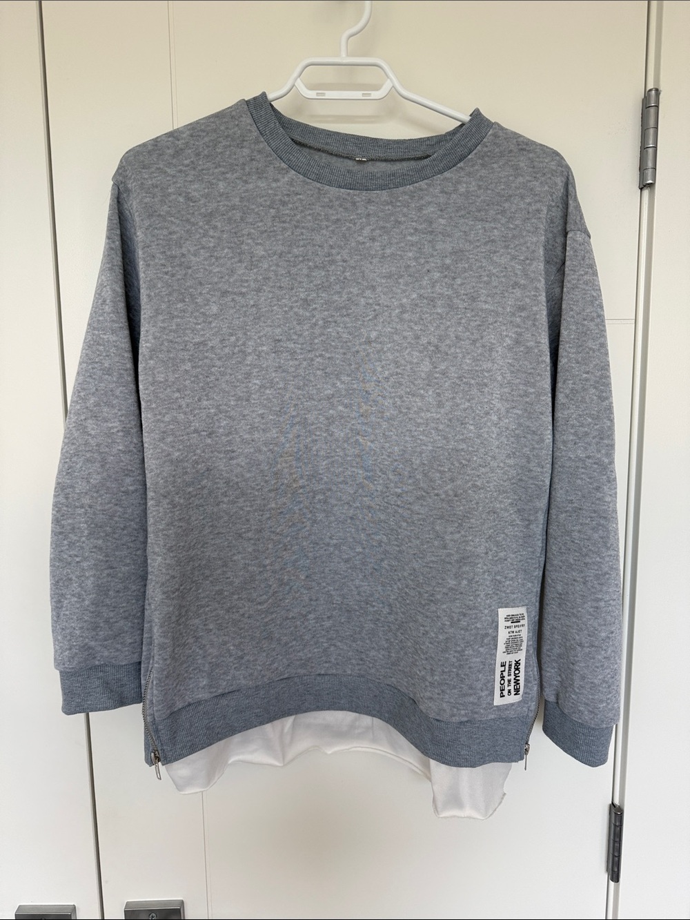 Women's Gray Crewneck Layered Hem Sweatshirt & Matching Sweatpants SET